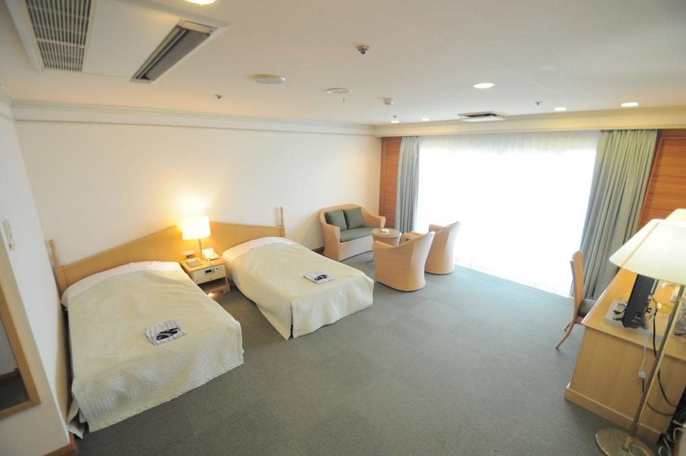 รีสอร์ต โฮเทล เบล ปาไรโซ Hotel นาคิจิน ภายนอก รูปภาพ