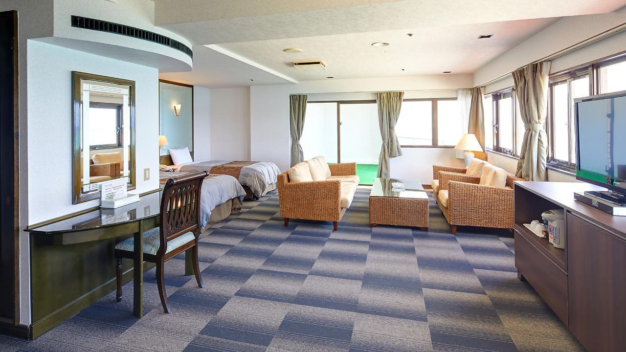 รีสอร์ต โฮเทล เบล ปาไรโซ Hotel นาคิจิน ภายนอก รูปภาพ